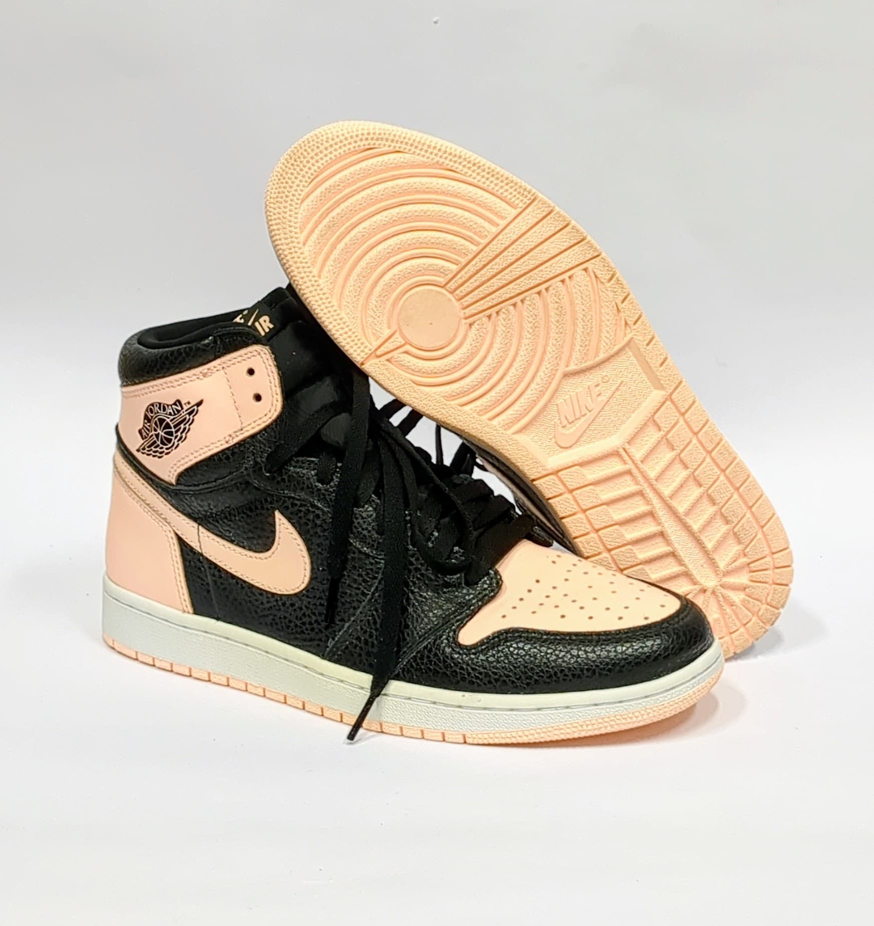 Black Crimson Tint