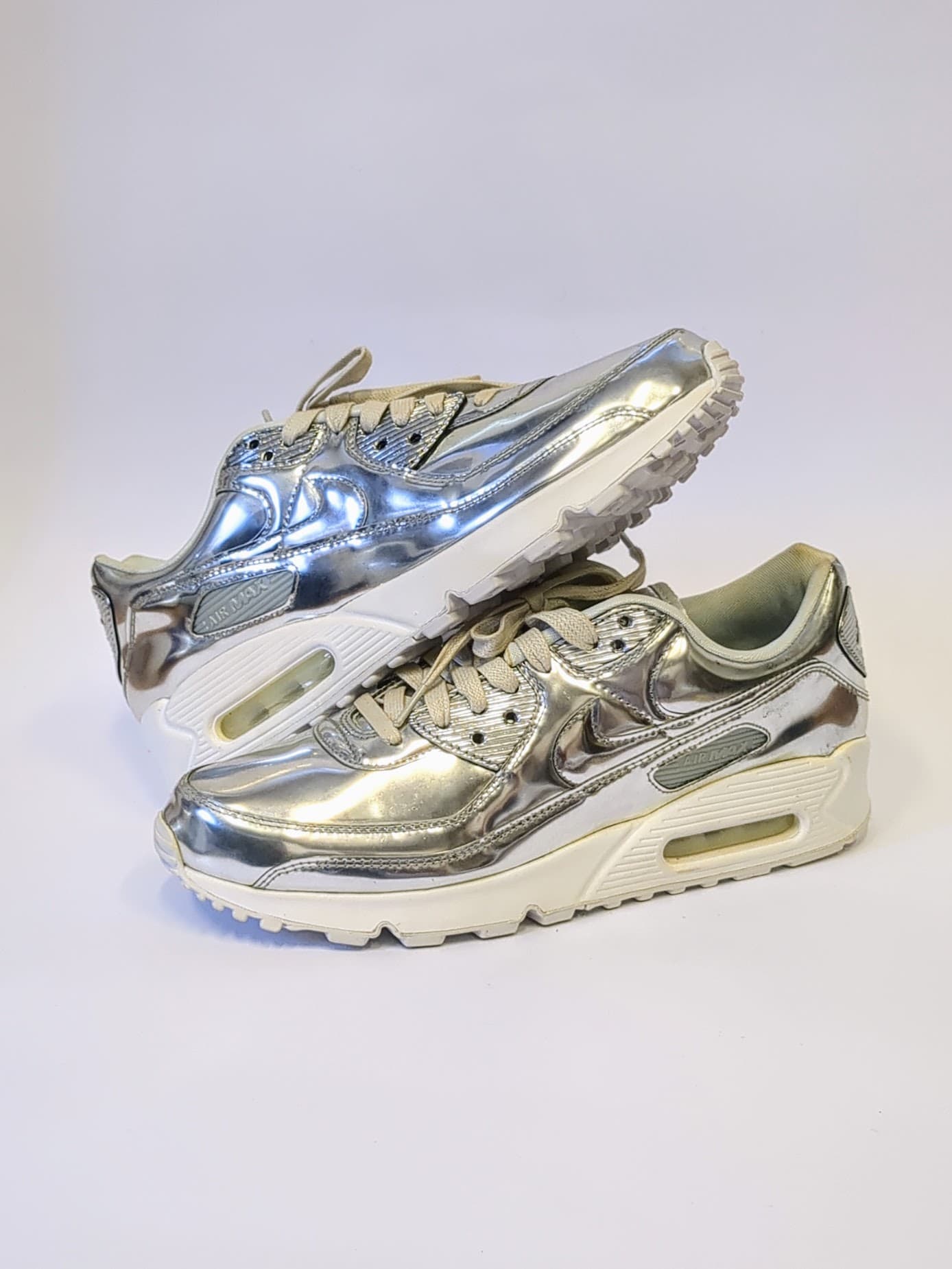 Metallic Silver (2020) (Women's)