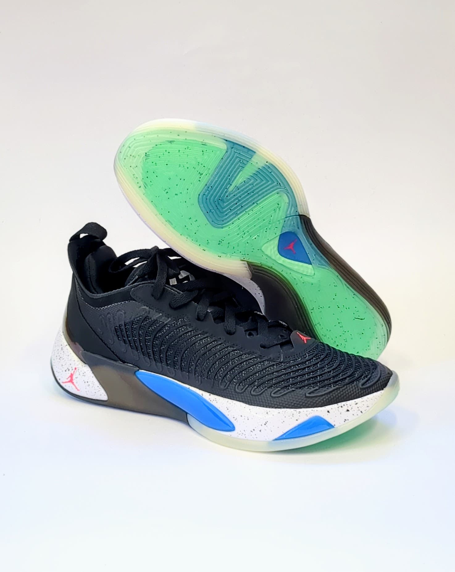 Black Signal Blue
