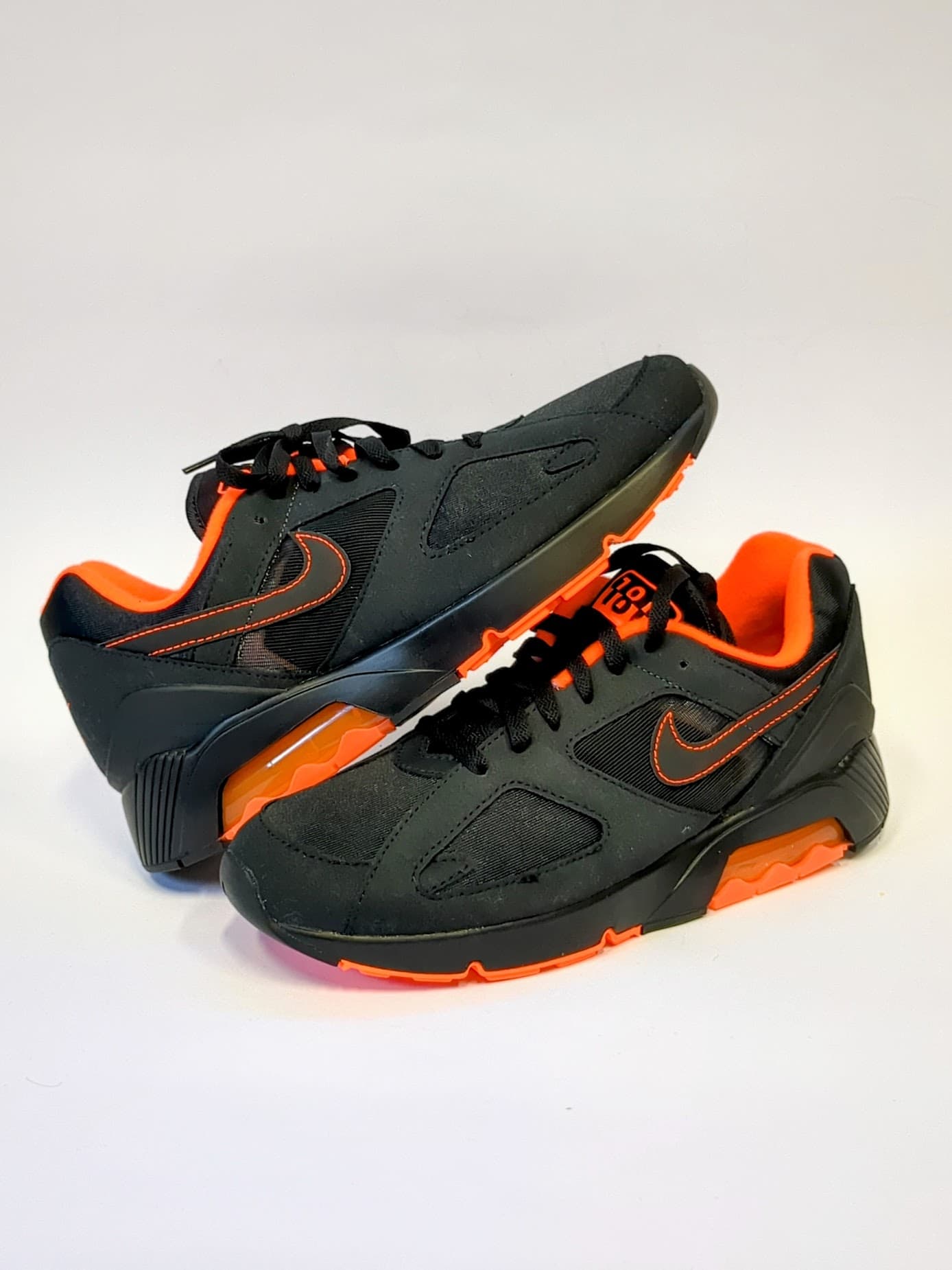 Hyper Crimson